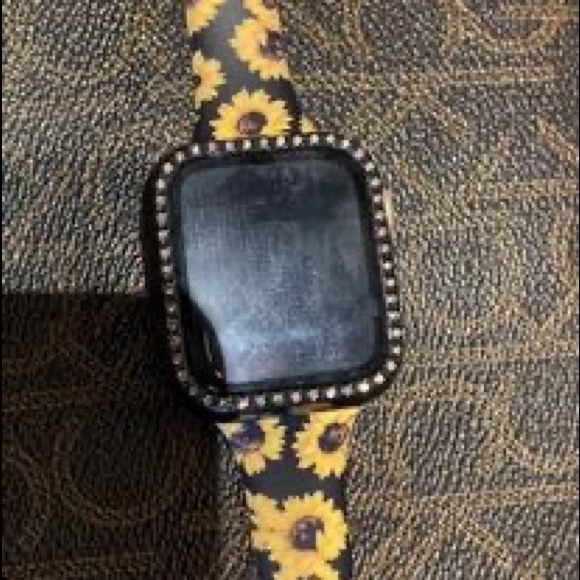 Apple Watch series 4 - Picture 3 of 4